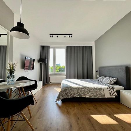 K22 Slawinska 503 Sun-City Apart Warszawa Exteriör bild