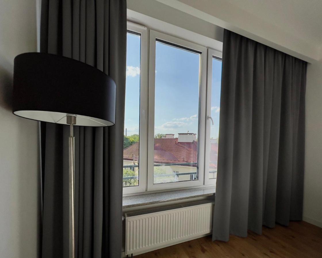 K22 Slawinska 503 Sun-City Apart Warszawa Exteriör bild